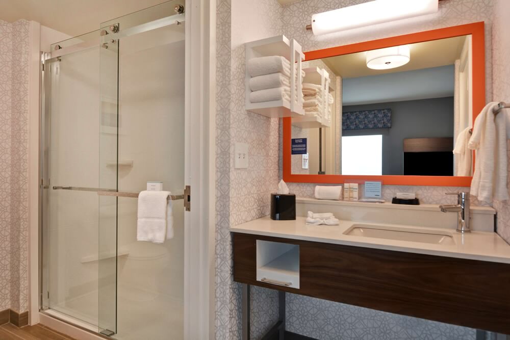 Hampton Inn and Suites Clearwater/St. Petersburg-Ulmerton Road 20/52
