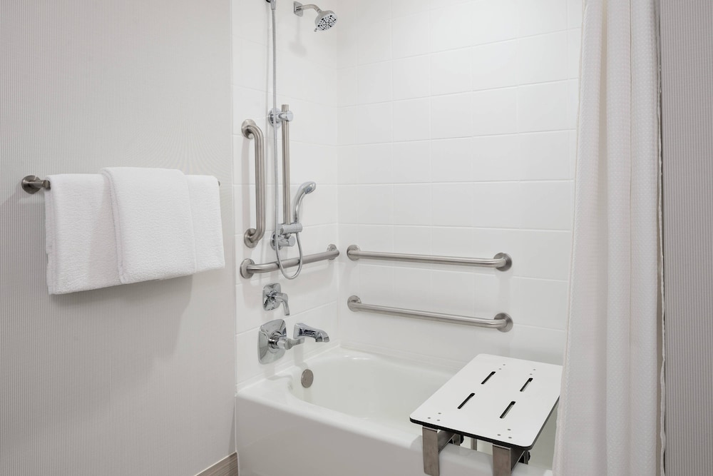 Courtyard By Marriott Flagstaff 12/42