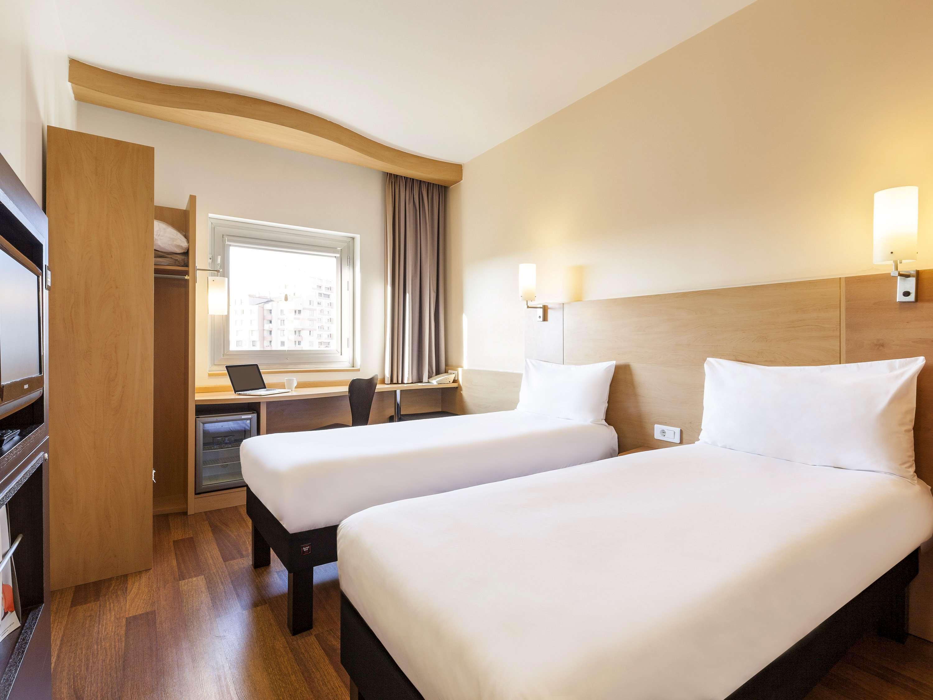 Standard, Twin Beds, Hotel Ibis Kayseri 2/6