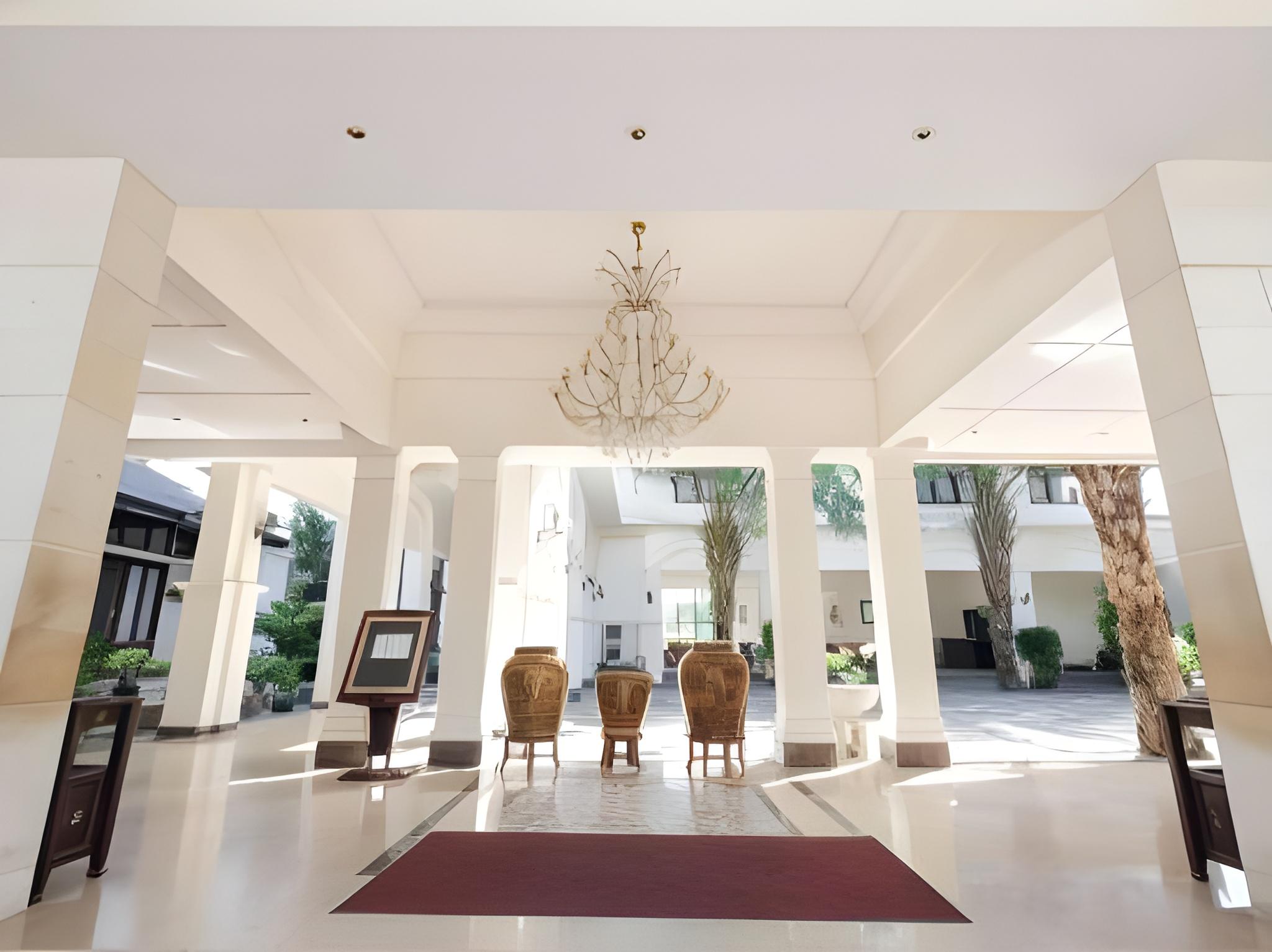 Colonial Hotel Makassar 9/31
