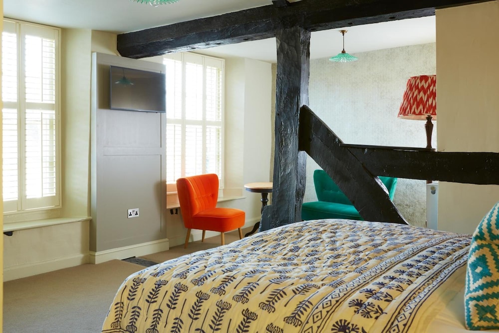 The Bull Hotel 13/47