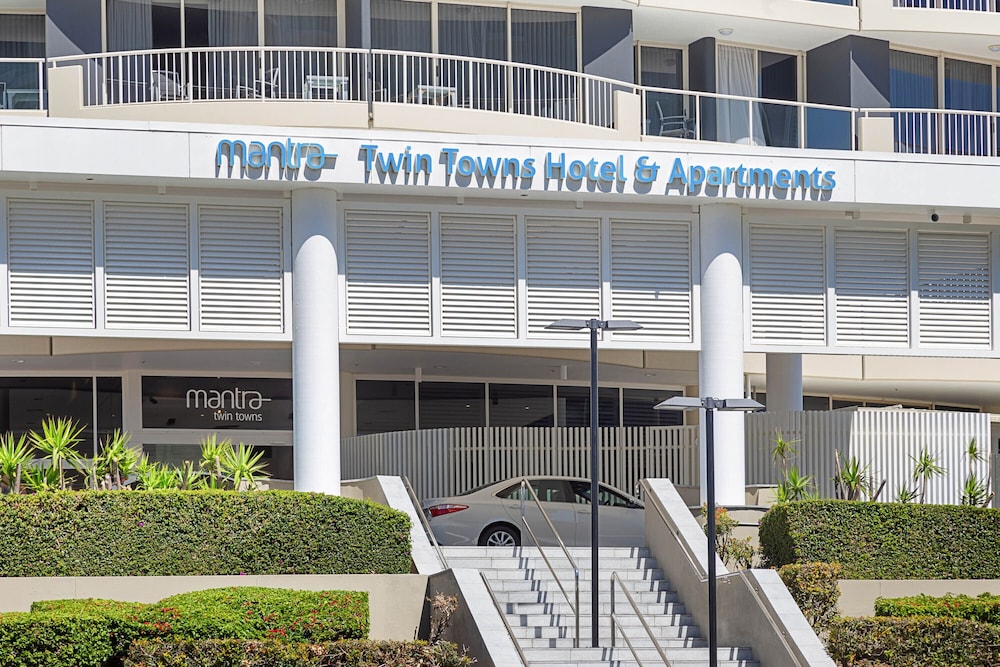 Mantra Twin Towns 3/69