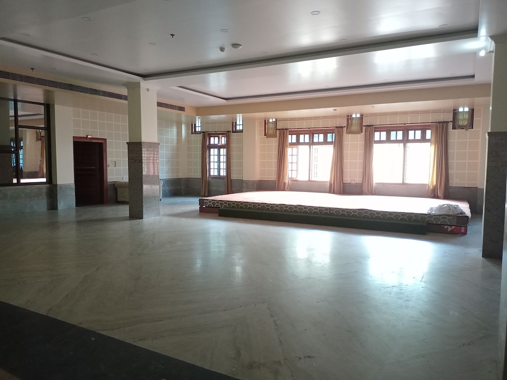 Dichang Resort & Hotel 25/50