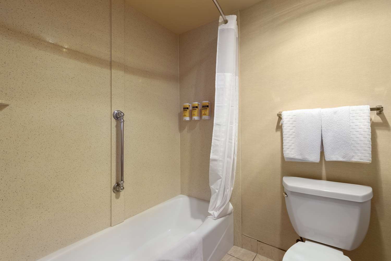 Best Western Plus Redondo Beach Inn 34/34