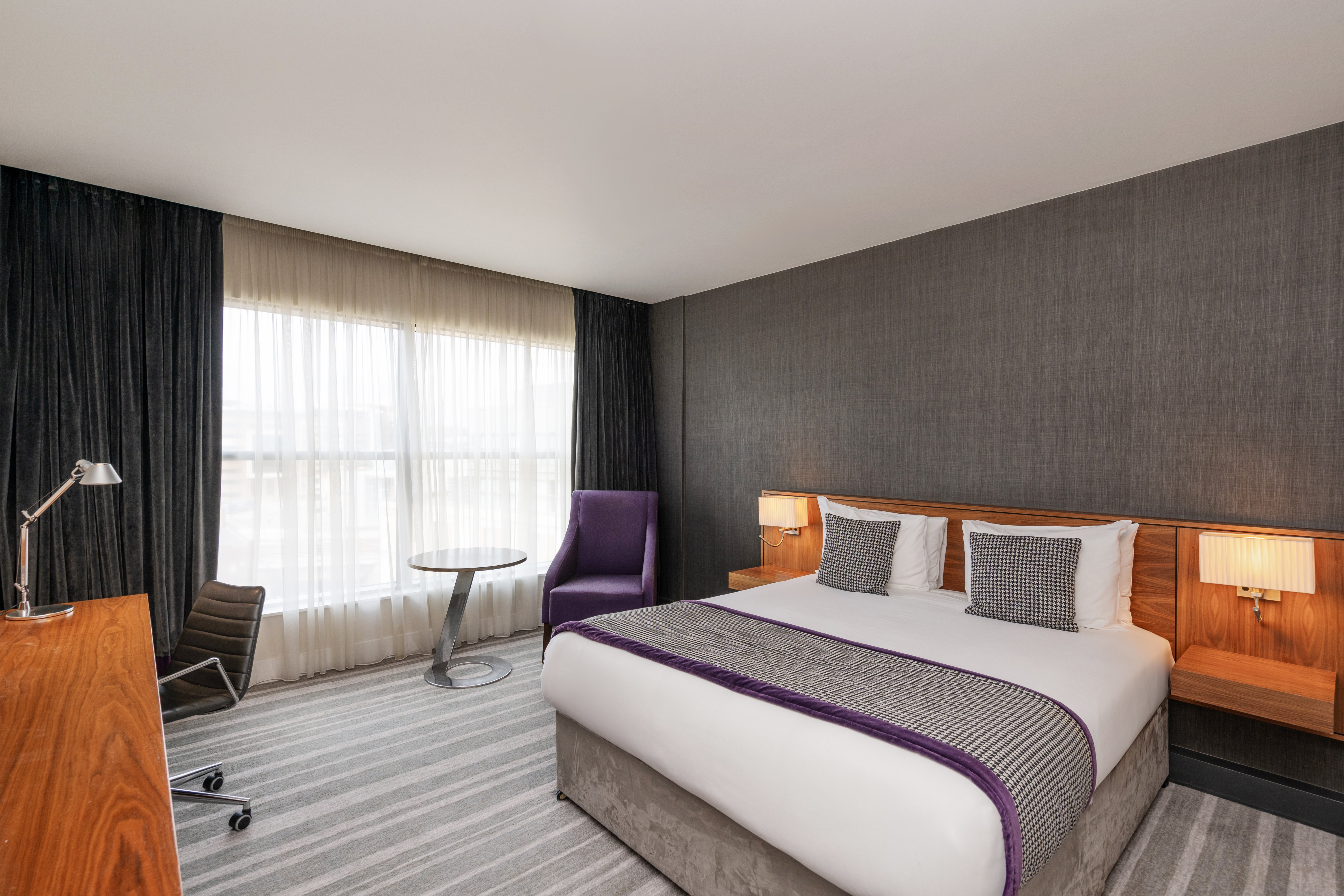 CROWNE PLAZA NEWCASTLE - STEPHENSON QUARTER 29/74