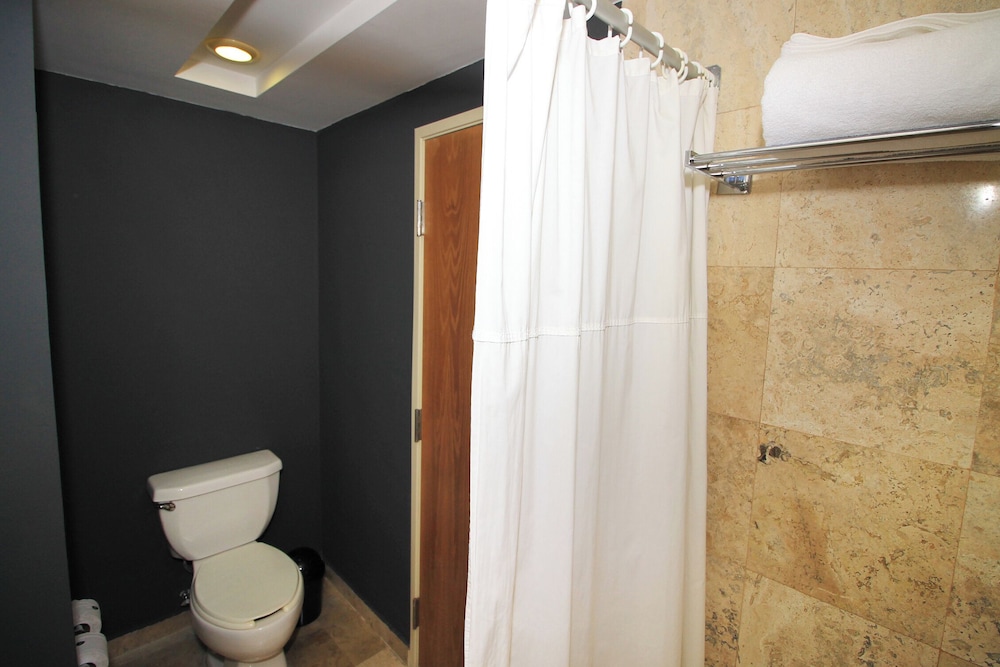 Rivoli Select Hotel 58/60
