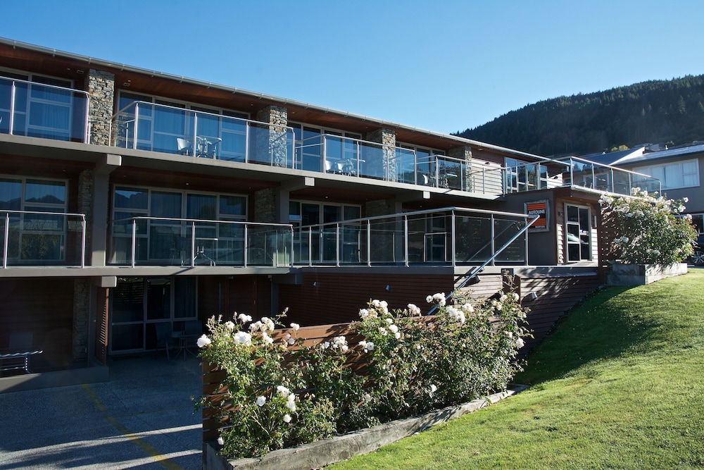 Autoline Motel 6/68