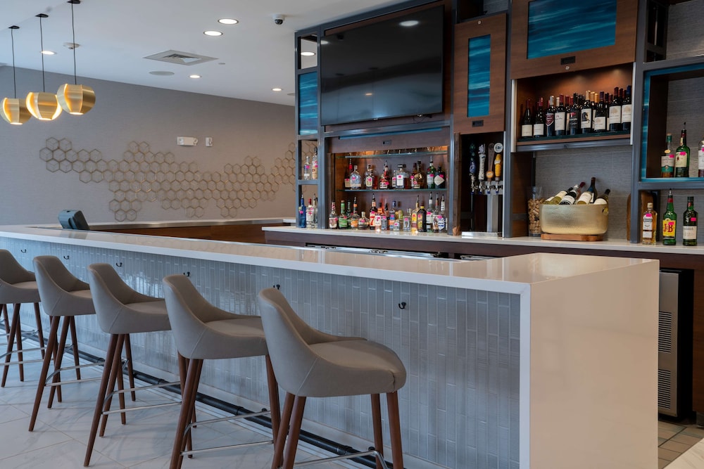 Hilton Garden Inn Charlotte Concord 32/34