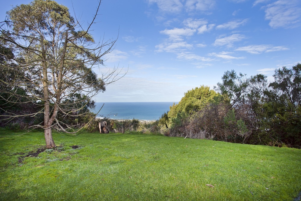 BEACON POINT OCEAN VIEW VILLAS 53/70