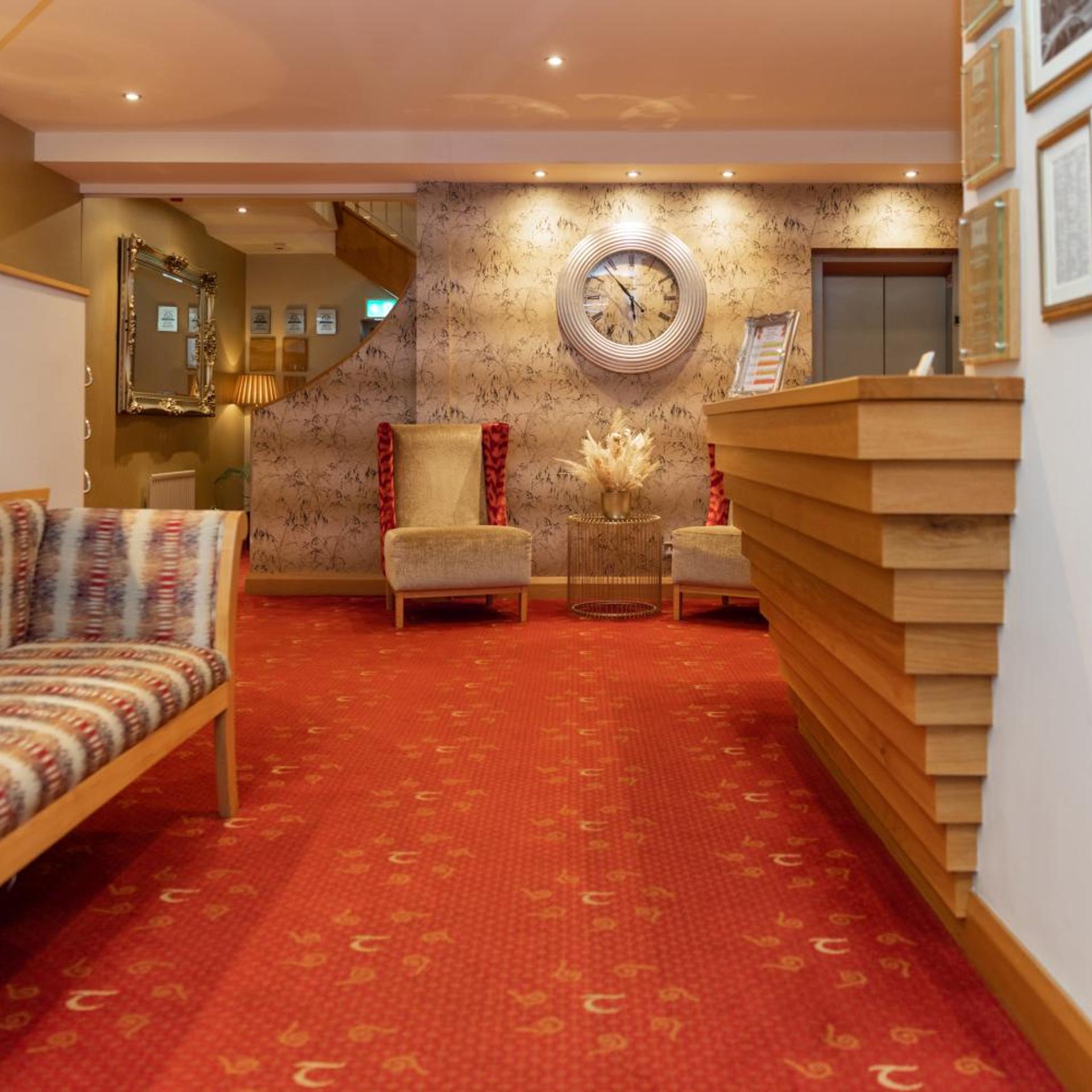 TARA LODGE 5/52