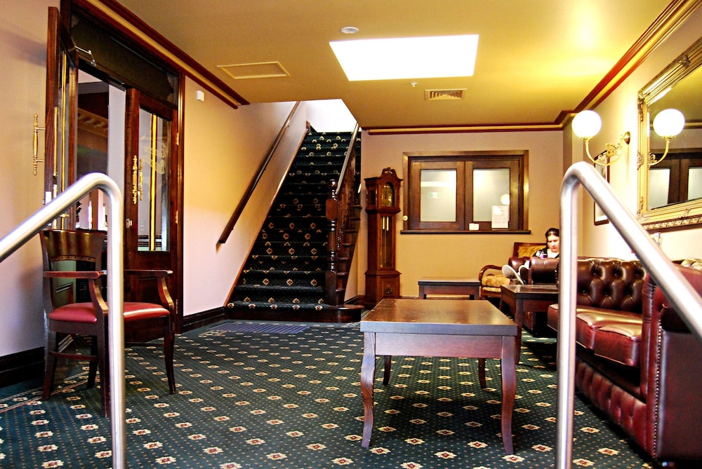 Glenferrie Hotel 34/61