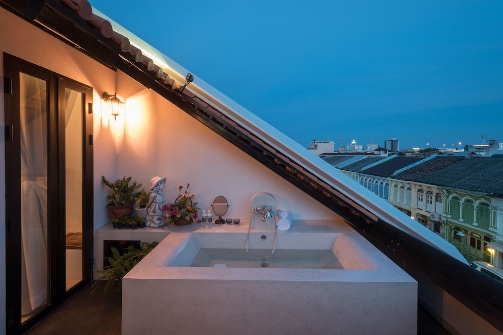 Xinlor House 7/64