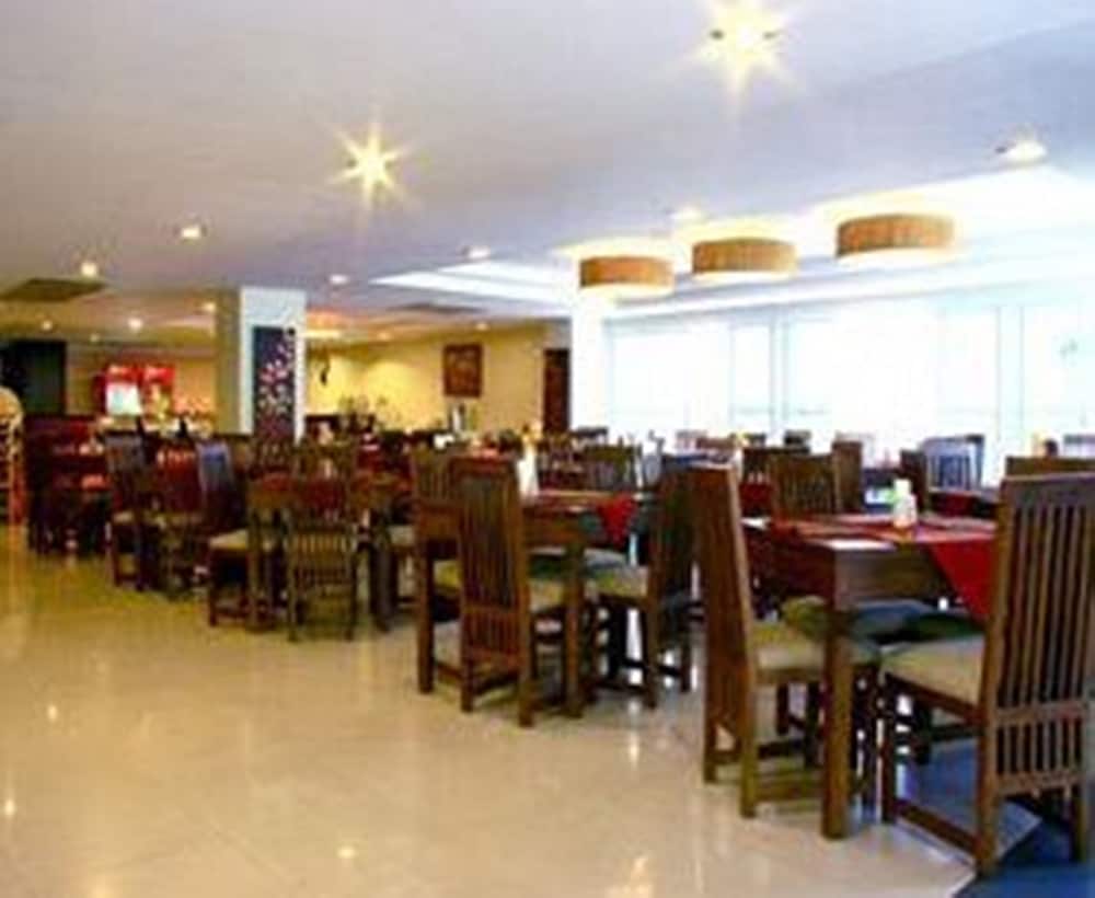 Tanawit Hotel & Spa Hua Hin 48/56