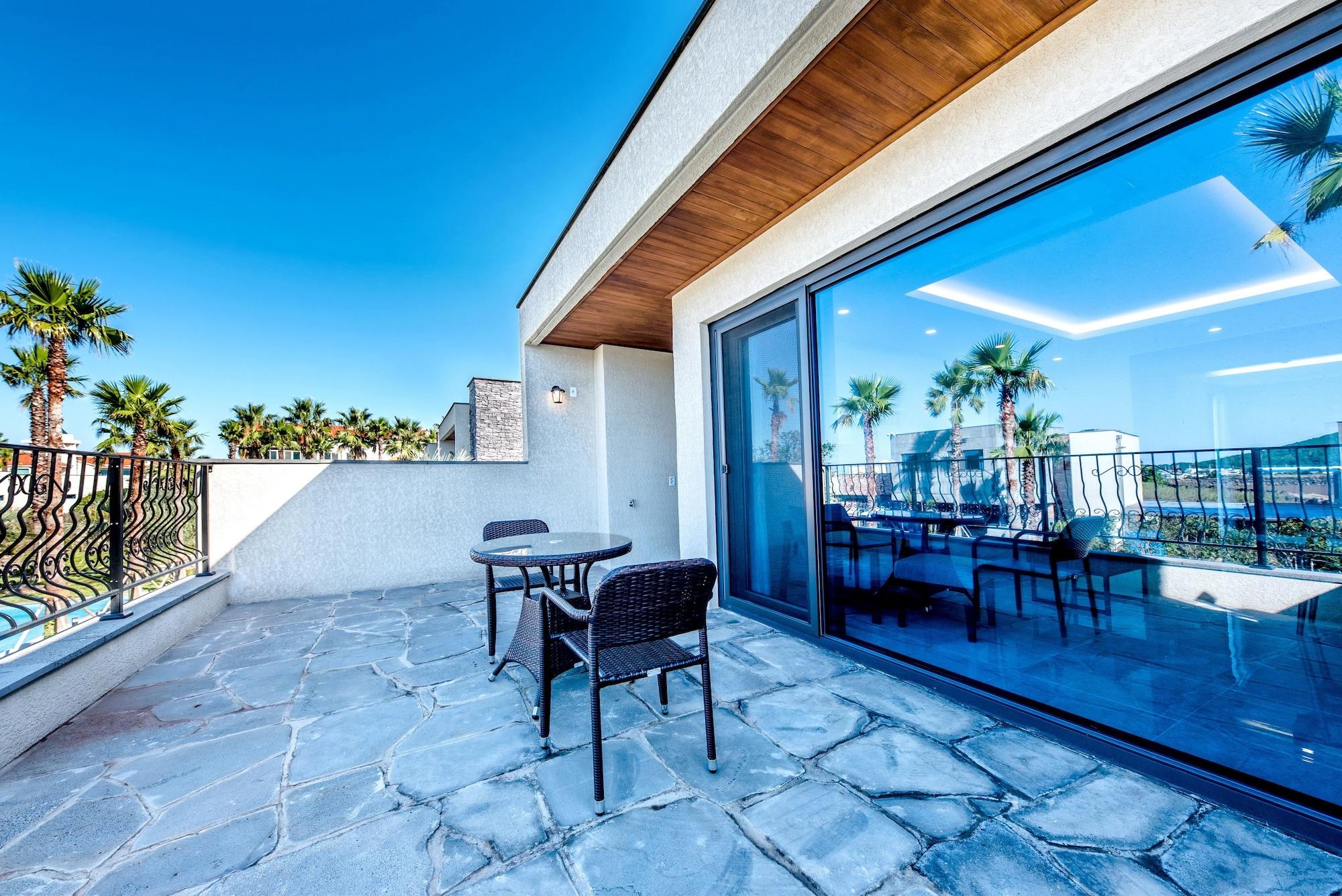 Arts Spa and Pool Villa 23/56