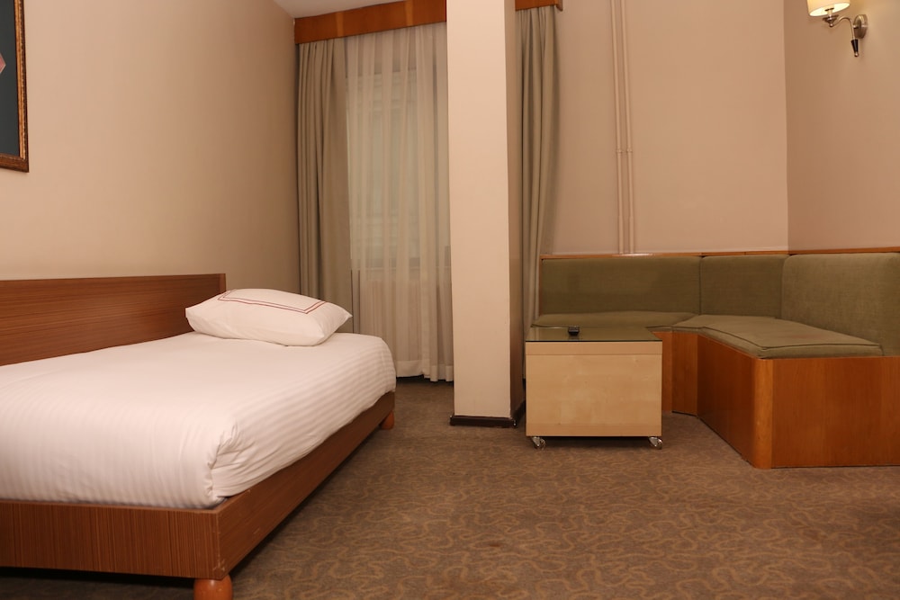Ilkay Hotel Istanbul Formerly Ilkay Hotel 16/35