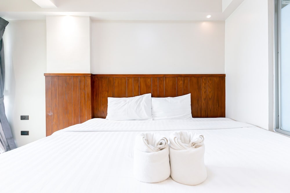 A Sleep Bangkok Sathorn by ZUZU 22/50