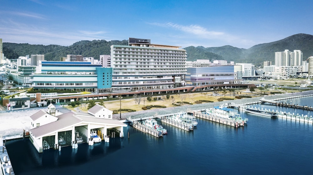 Biwako Hotel 44/50