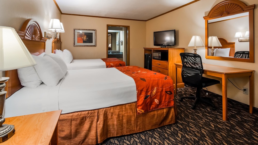 SureStay by Best Western Kansas City Country Inn North 21/46
