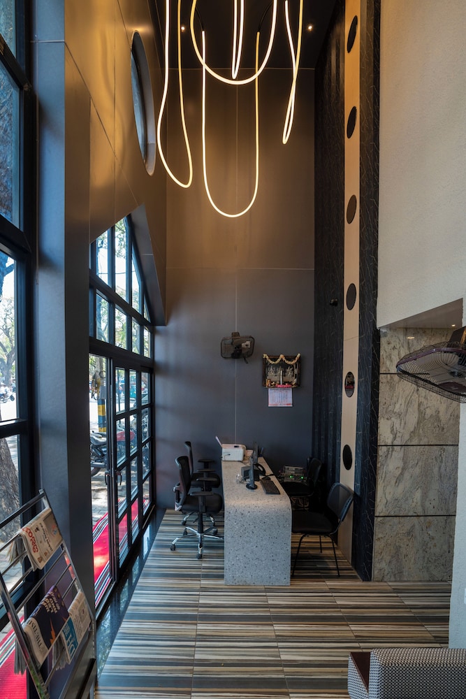 Aishwarya Suites 49/68