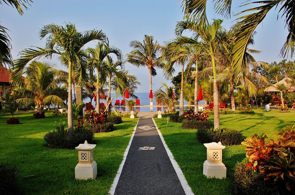 Bali Dive Resort And Spa 7/68