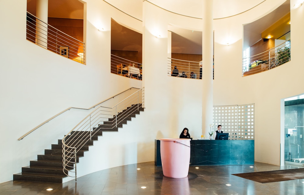 Vienna House by Wyndham Martinspark Dornbirn 7/50