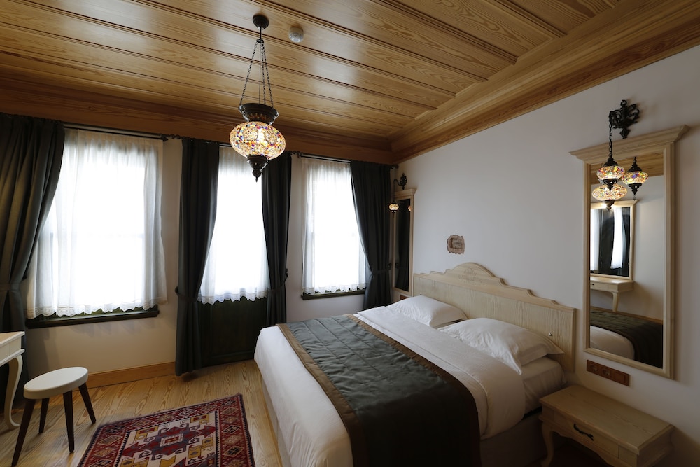 Apartment, Balcony