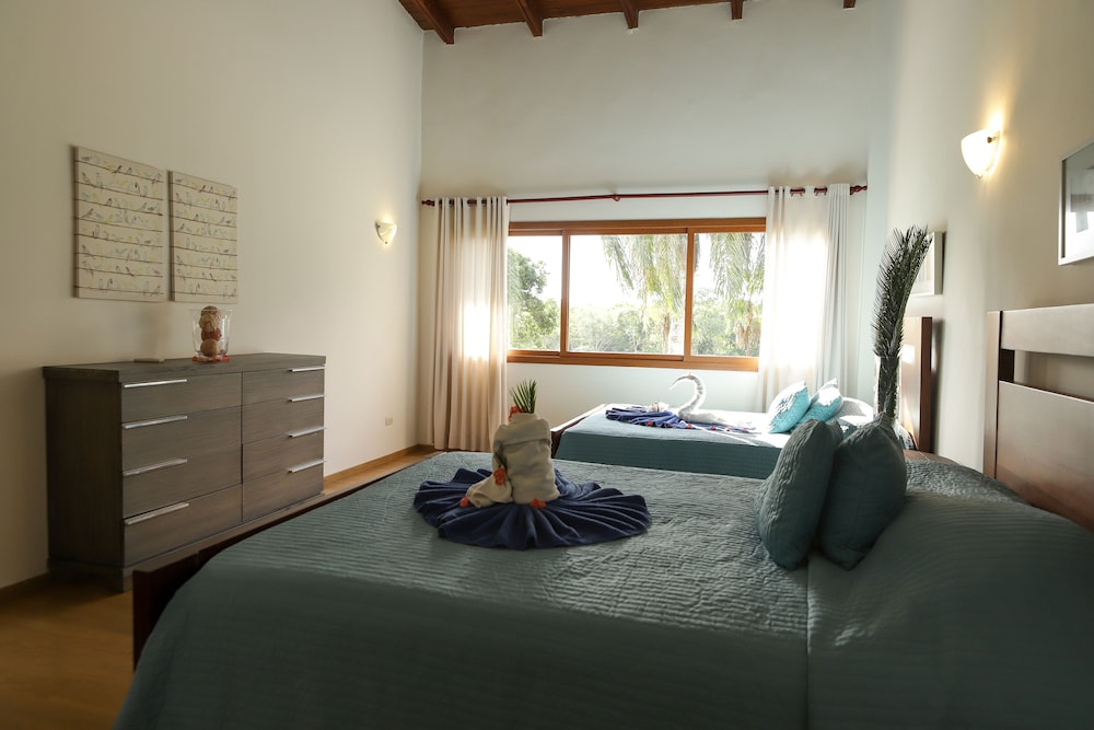 Sybaris Residences 35/50