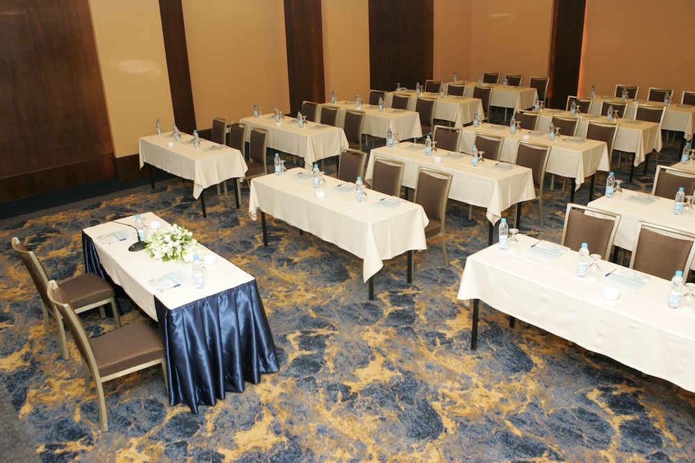 Dead Sea Spa 53/64
