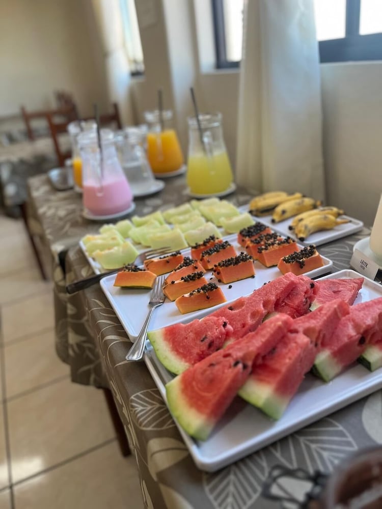 Acomodare Hotel 38/43
