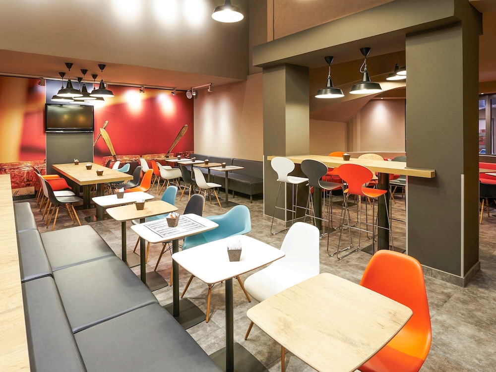 restaurant-cafeteria