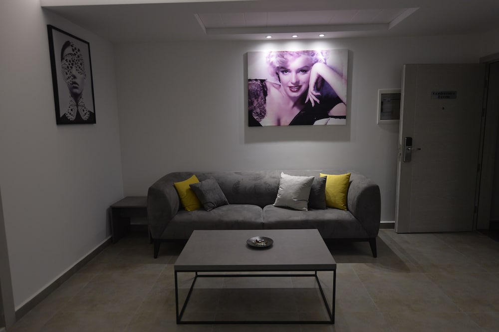 Zett Hotel Jounieh 26/43