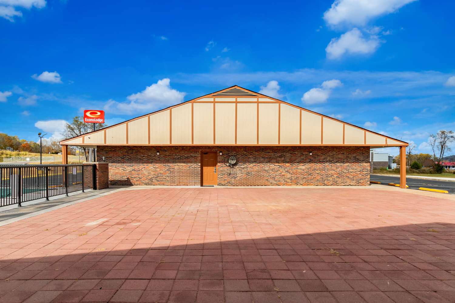 Econo Lodge Cornersville I-65 35/46