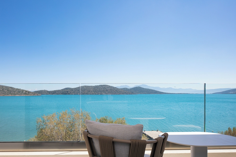 Naiades Beach Hotel – Adults Only 122/132