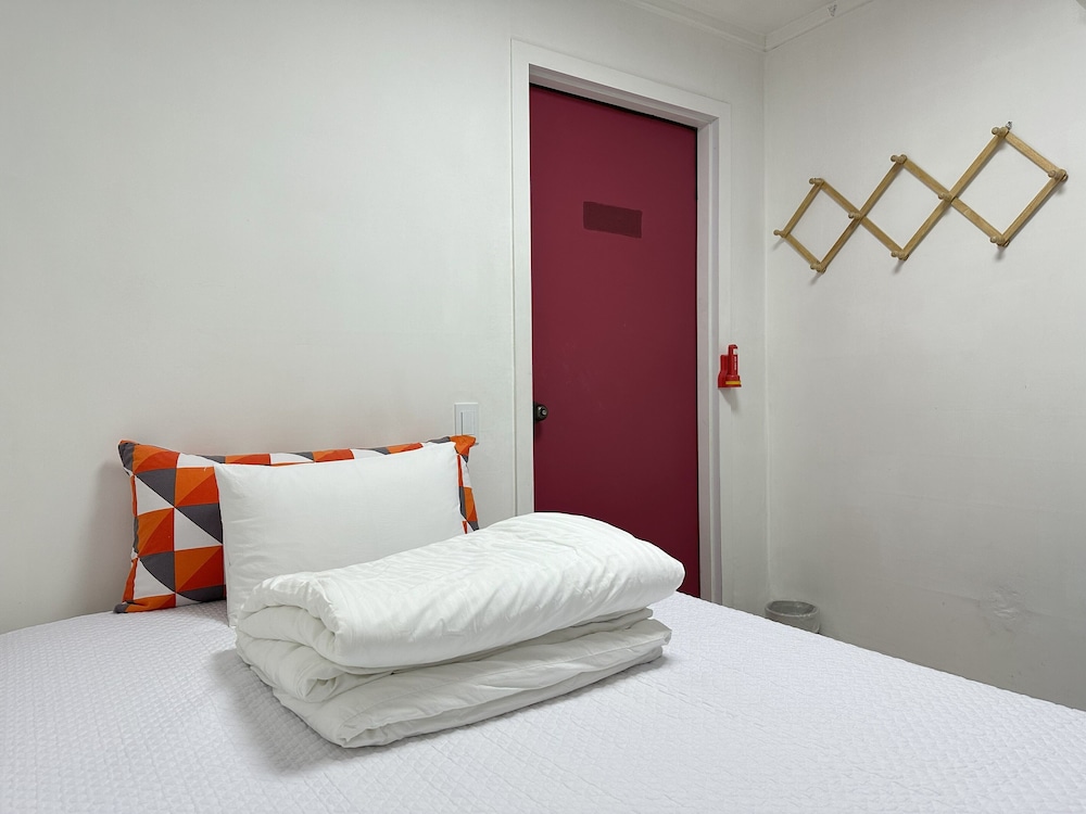 Slow Citi Guesthouse - Hostel 15/50