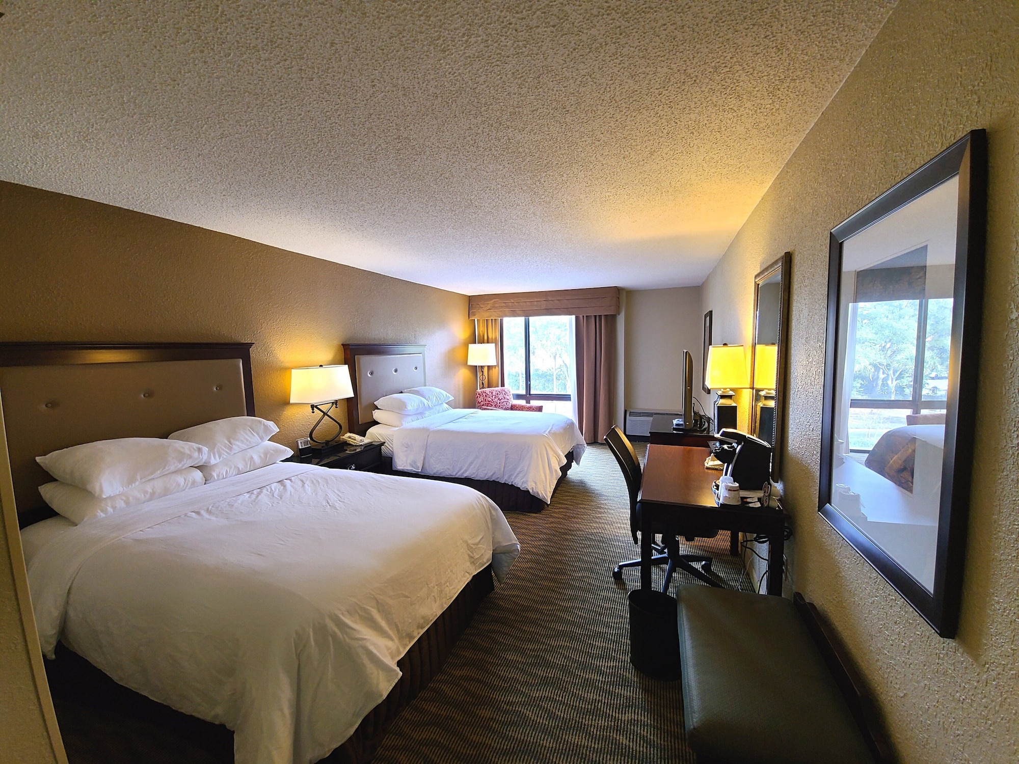 Premium, King Bed, Accessible