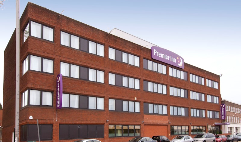 Premier Inn London Hanger Lane in LONDON