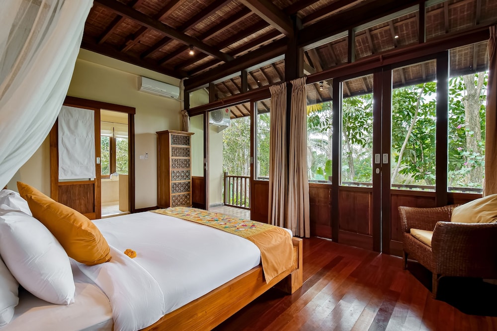 Villa Atas Awan 9/50