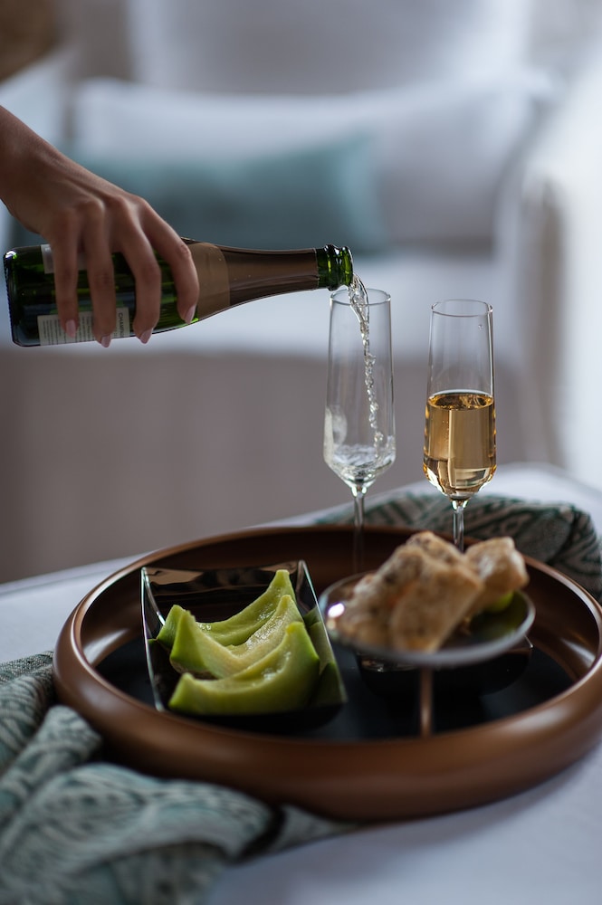 Serenissima Boutique Hotel 36/71