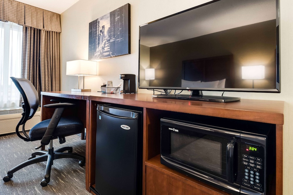 Best Western Chicago Downers Grove 36/42