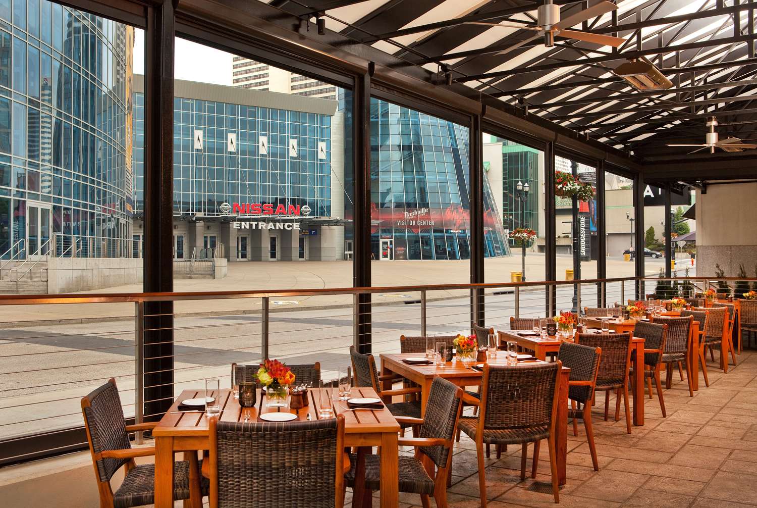 restaurant cafeteria