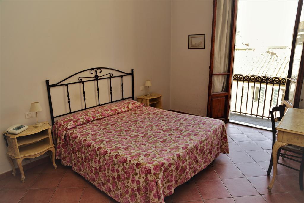 Room at Medici Hotel, FLORENCE