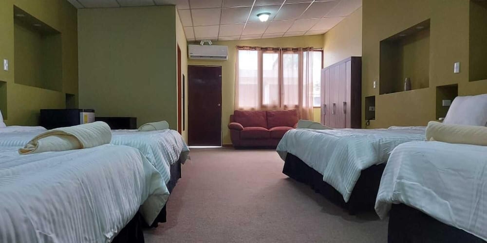 Kartagus Hotel Boutique 8/76