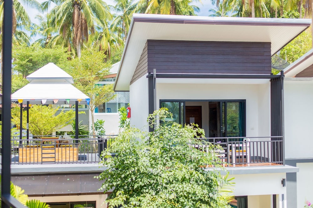 The Ozo Koh Tao 4/50