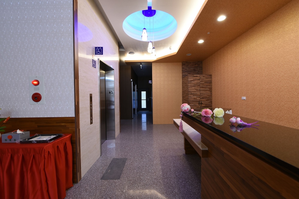 Hotel 99 29/32