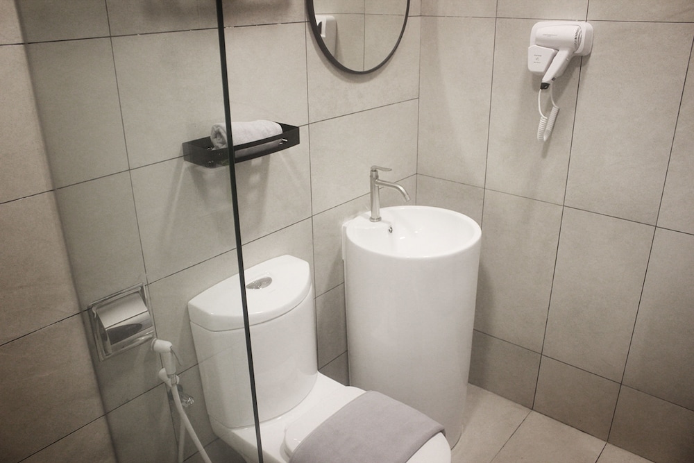 Vertilex Hotel 8/51