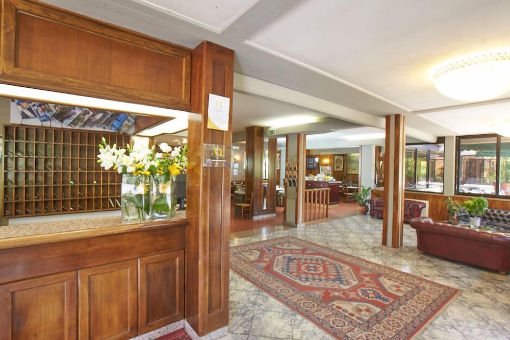 Hotel Lago Verde 12/45