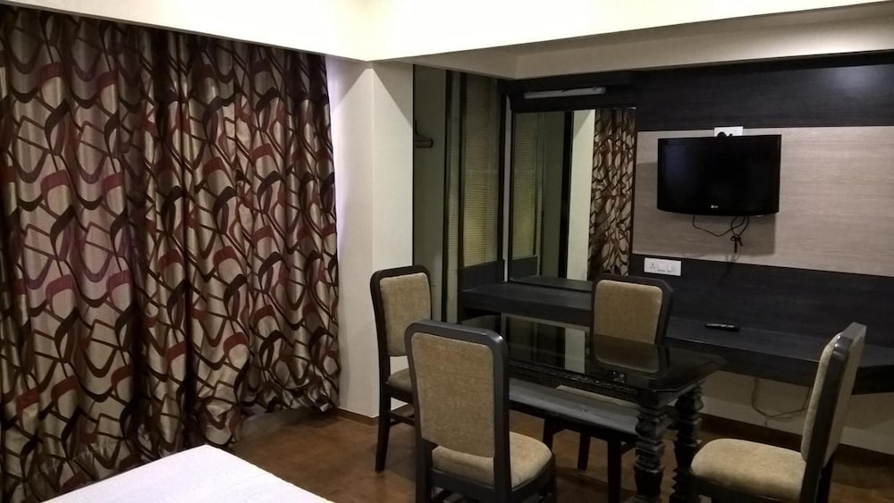 Hotel Supreme 27/34