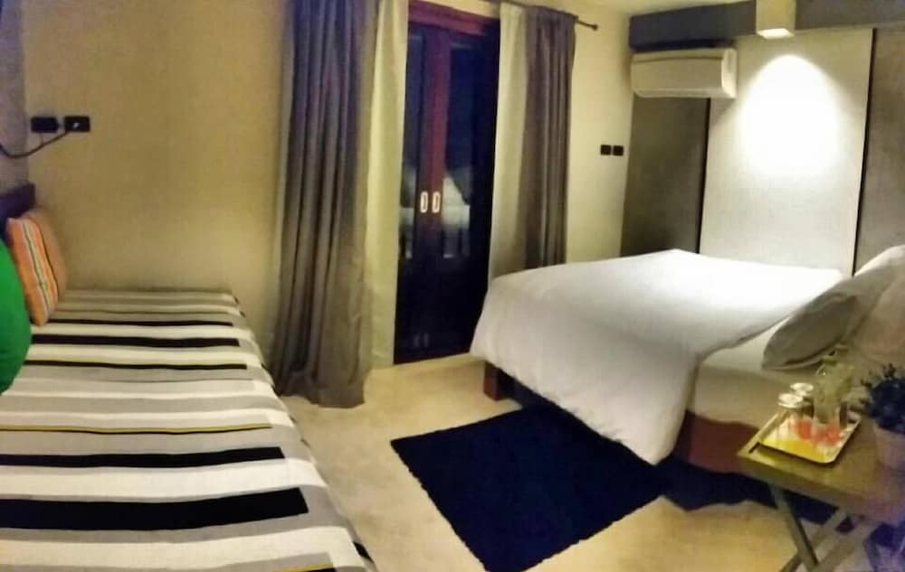 Chic Chiangkhan Hotel 18/28