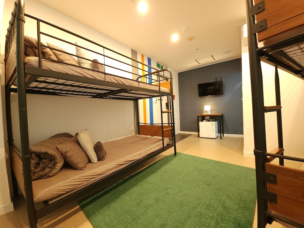 OYO Hostel Myeongdong 3 13/50