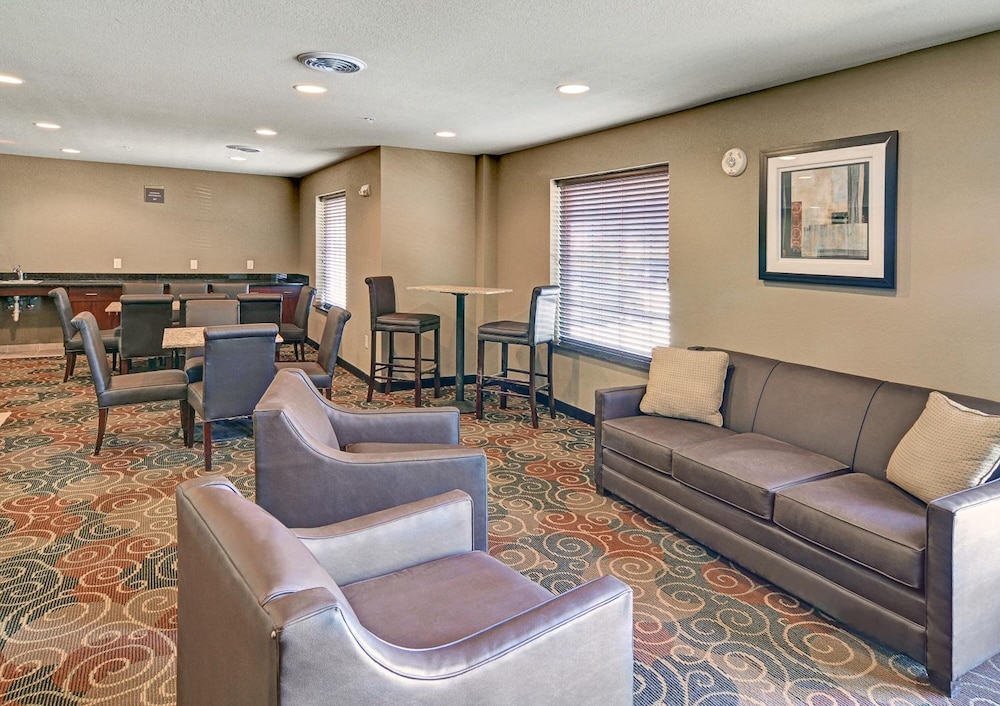Cobblestone Inn Amp Suites Big Lake Tx 45/80